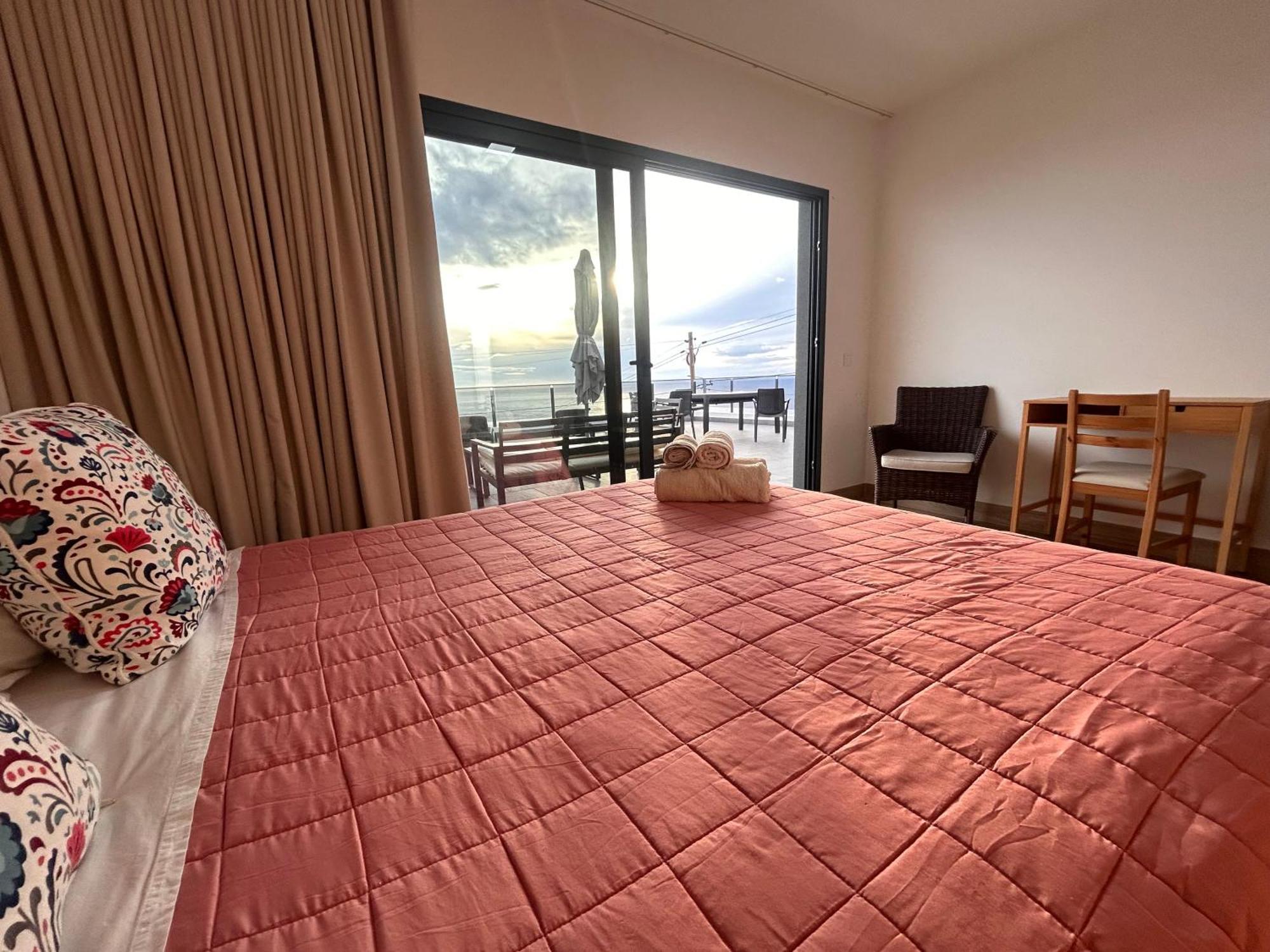 Calheta Ocean View Family Apartment - Air Condition Estreito Da Calheta Esterno foto